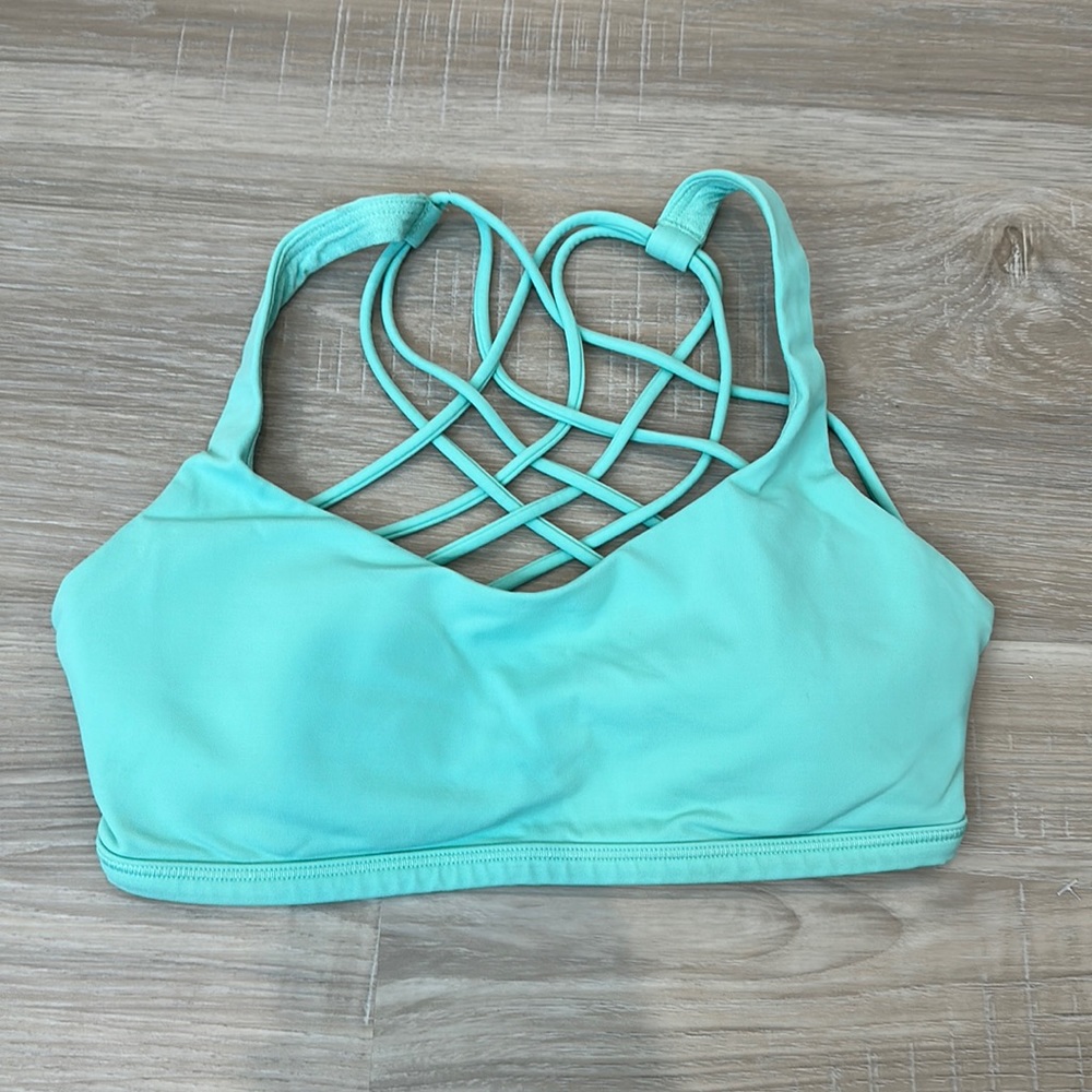Lululemon Free to be Wild Bra